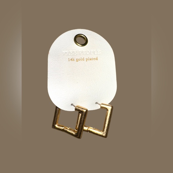 Free People 14kt plated 1” square post earrings - Picture 3 of 3